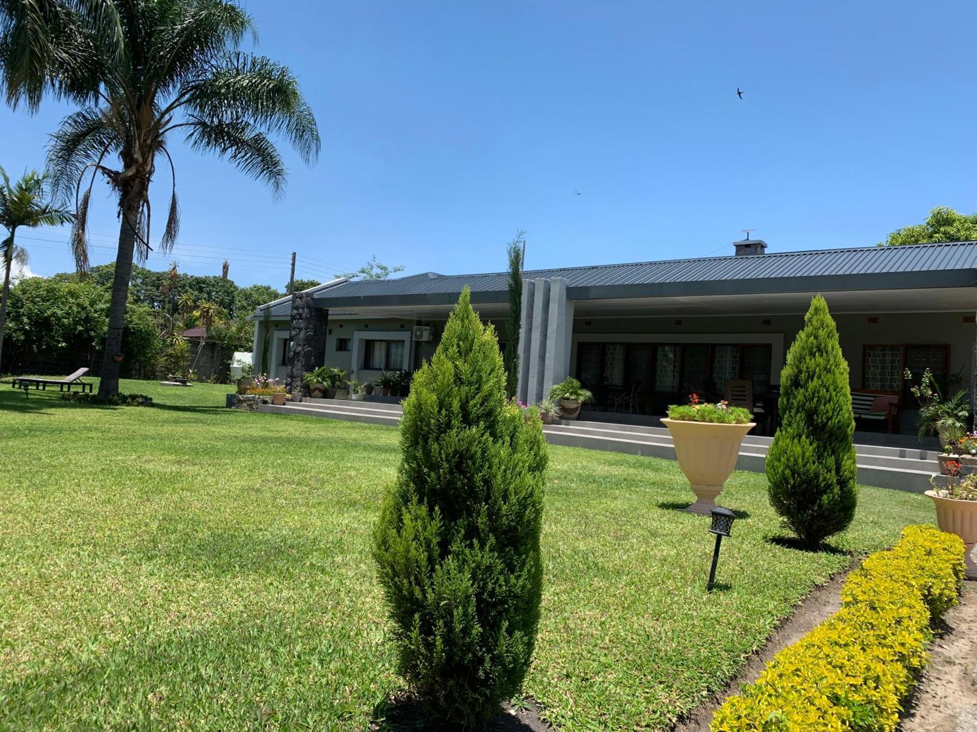 Summerfields & Gardens Lodge Kitwe 外观 照片